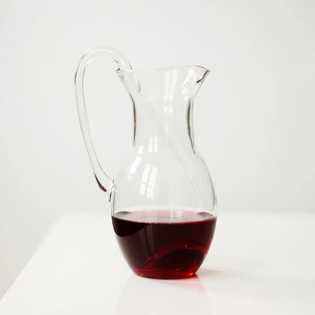 Porró (Wine Pourer)