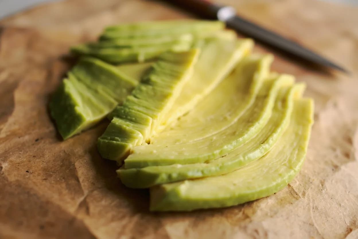 Avocado Fan Cut