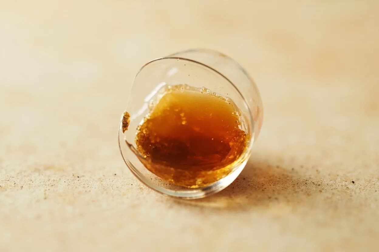 Ponzu in its natural form. Ponzu is a Japanese condiment made by combining Japanese citrus juice (traditionally sudachi, yuzu, kabosu, or a combination thereof) with soy sauce, mirin, rice vinegar, and dashi (typically kombu a… Tasting profile: bright citrus tartness (sudachi, yuzu, or kabosu acids), deep soy-fermented umami (glutamate from soy sauce + dashi), faint sweetness from mirin, savory oceanic depth from kombu and katsuobushi dashi.